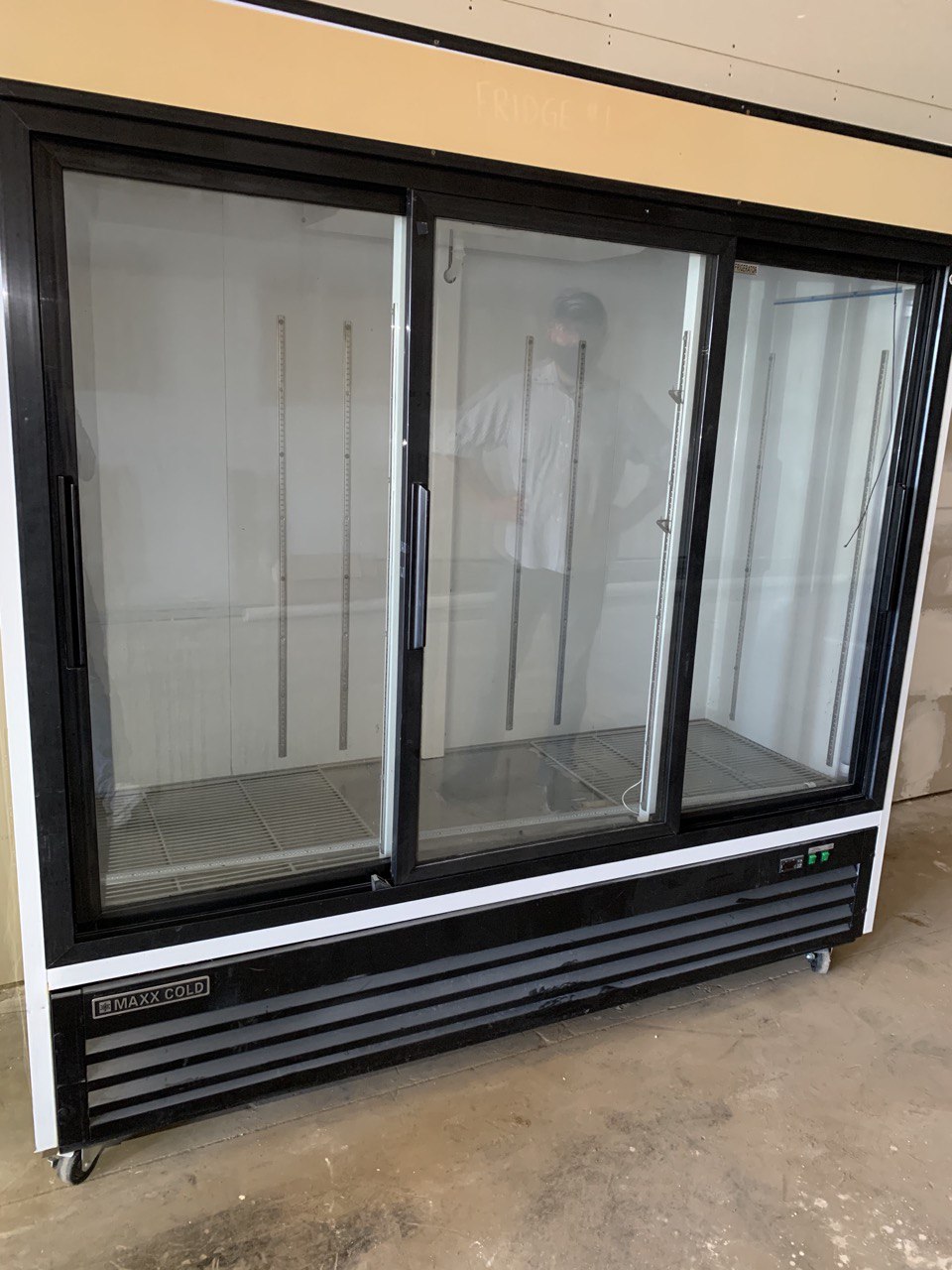 Commercial Fridge MaxCold Repair
