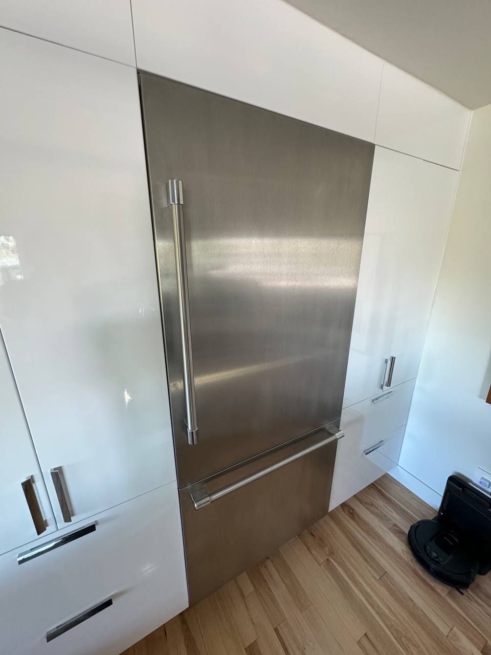 Built-in refrigerator Thermador Repair in San Diego